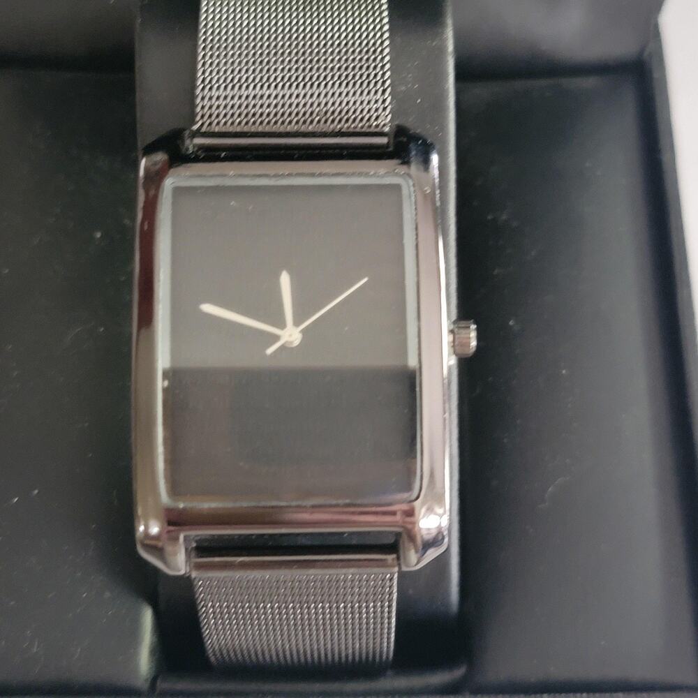 Steel Time Mens Watch Black Dial Silver Case Gray Mesh Stainless Japan Movt
